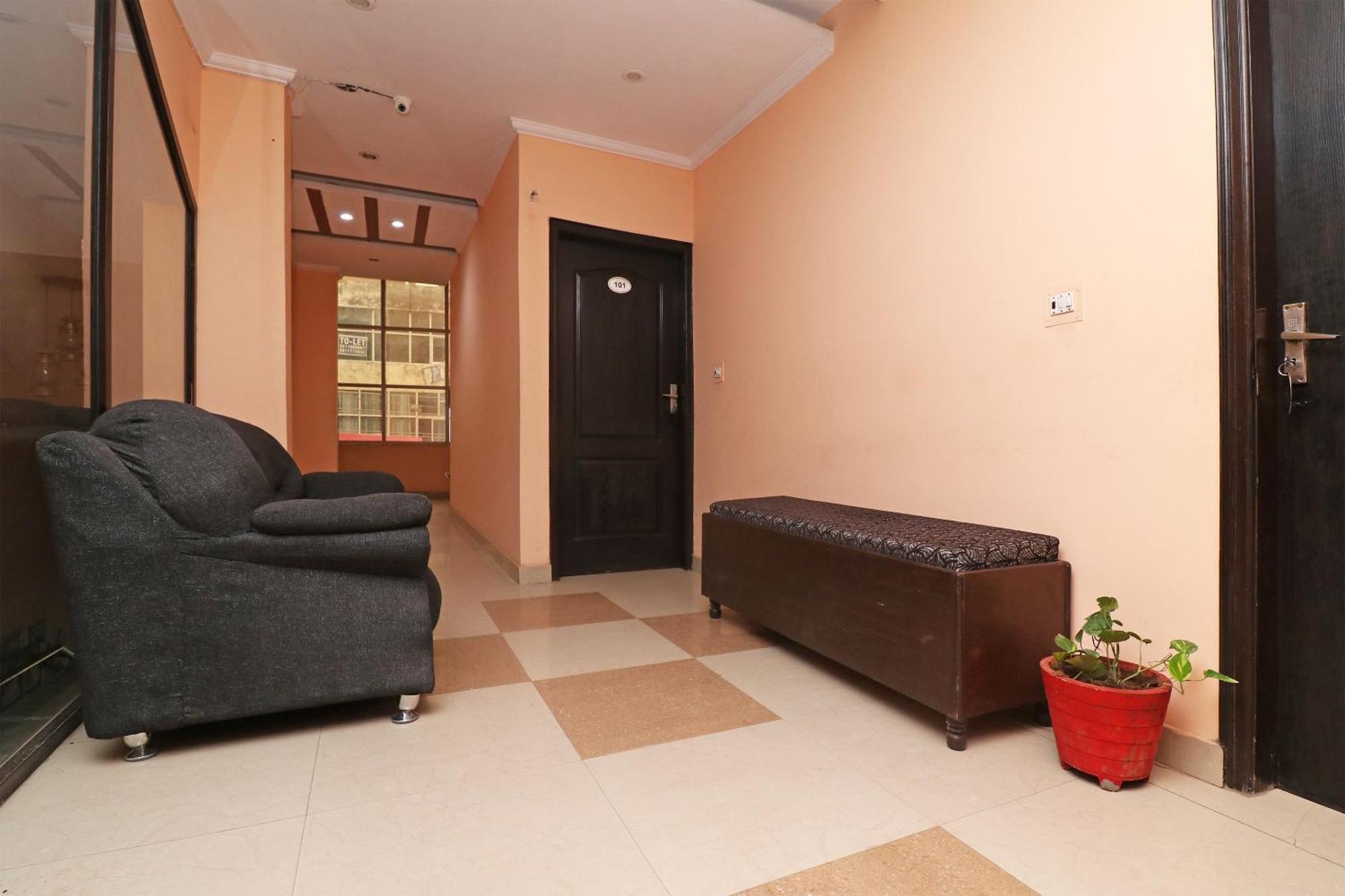 Hotel O Alpine Residency Faridabad Dış mekan fotoğraf